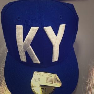 NWT Kentucky New Era hat